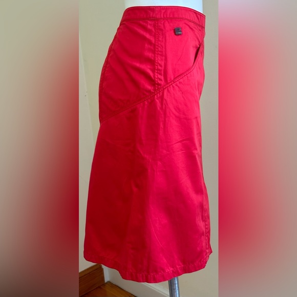 Carolina Herrera Light Red Midi Skirt Zip In Back Bottom Back Pleaded SZ 10 - Picture 3 of 15